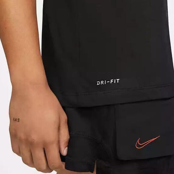 Nike Men's Dri-FIT 2YR Swoosh Training T-shirt - Picture 4 of 9